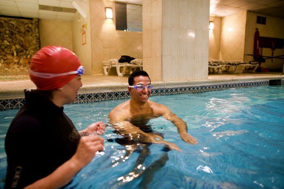 Swimming is the Best Anecdote for Runner's Knees & Joint Problems